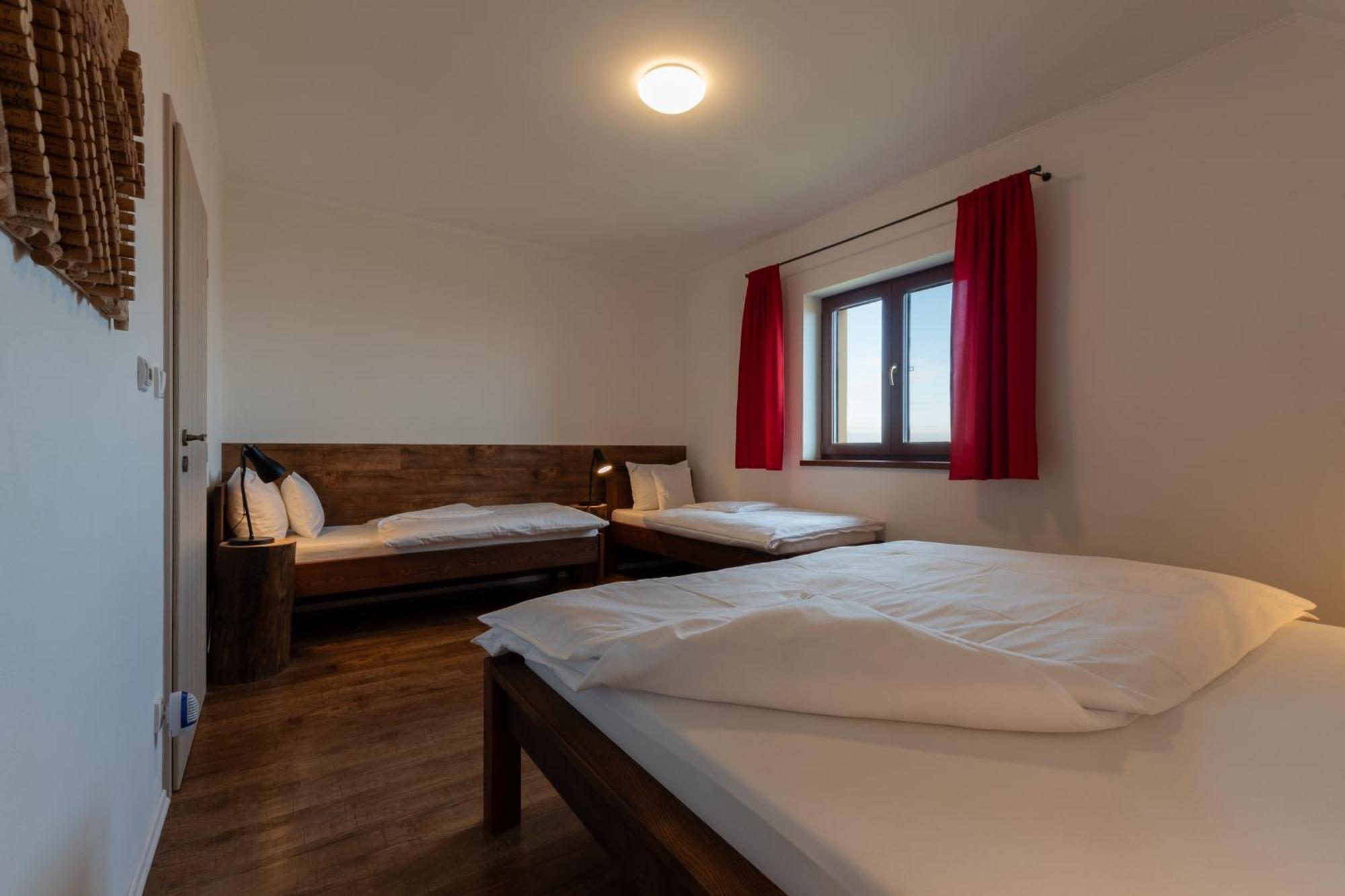 Palavia Apartments Pavlov Luaran gambar